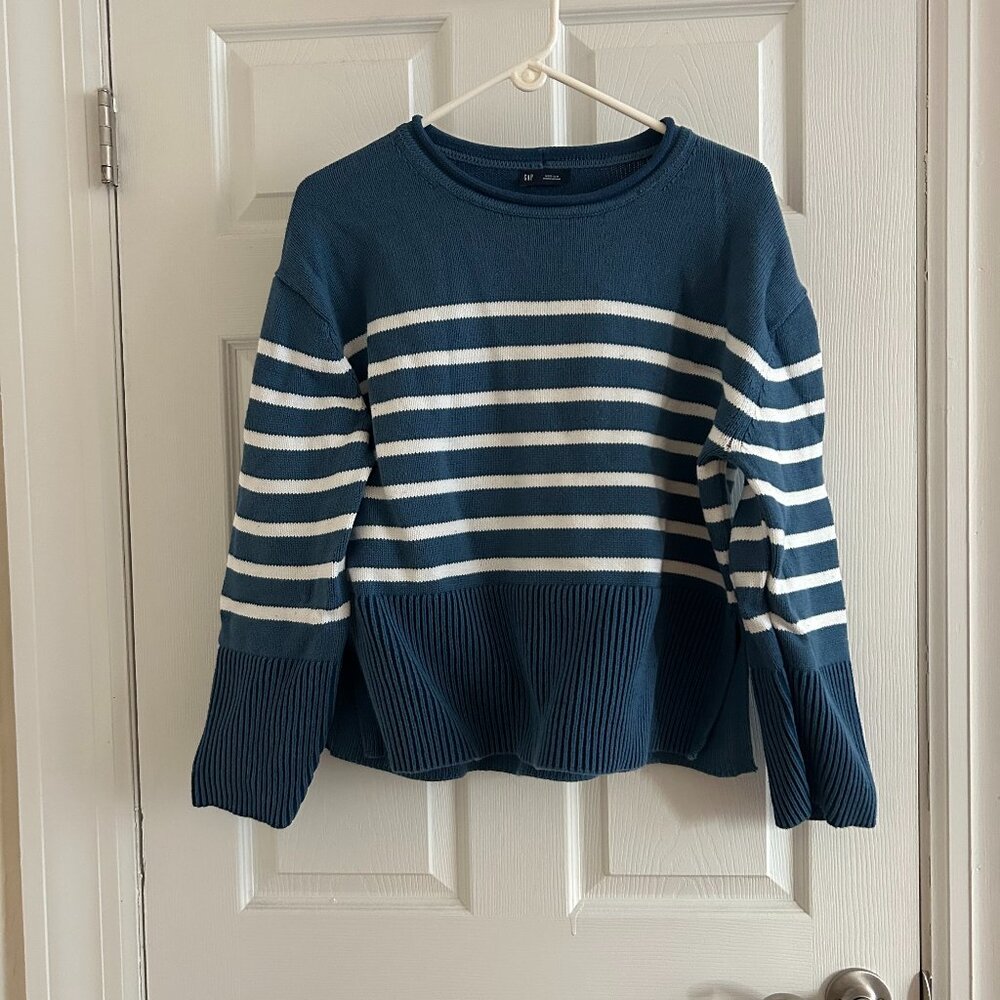 Gap 24/7 Split-Hem Roll Neck Sweater